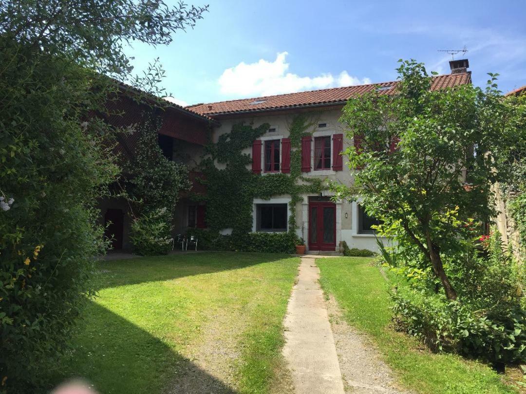 Gite Les Arrebourits 4 Etoiles Aneres Exterior foto
